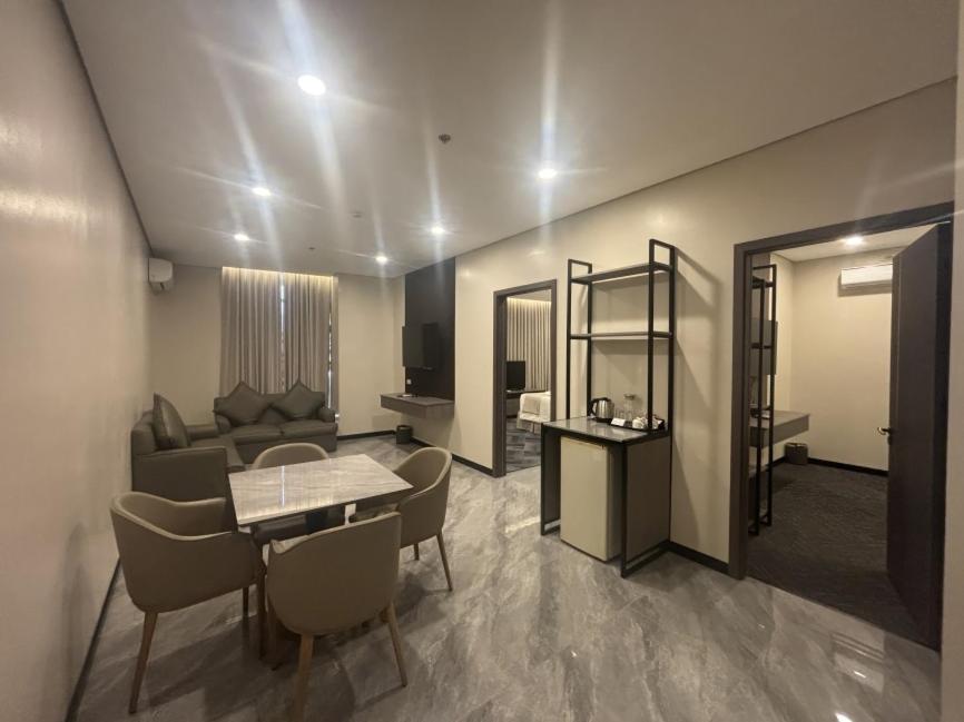 Iloilo Grand Hotel Εξωτερικό φωτογραφία