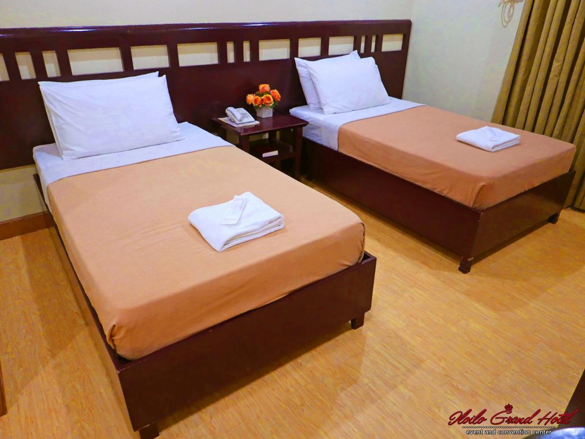 Iloilo Grand Hotel Εξωτερικό φωτογραφία